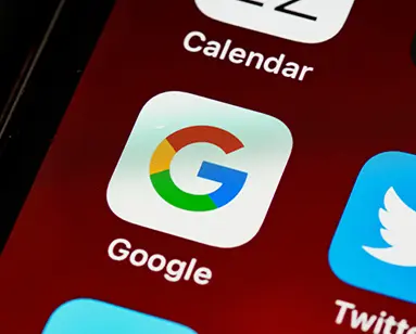 استخدام هاتفك للتحكم في منزلك: مستقبل العيش الذكي